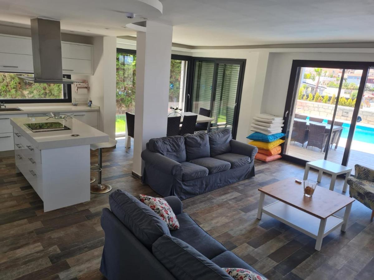 De-Lale Villa Çeşme Buitenkant foto